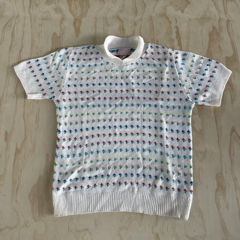 Vintage Classic Directions Sweater Womens Medium White Multicolor Short Sleeve